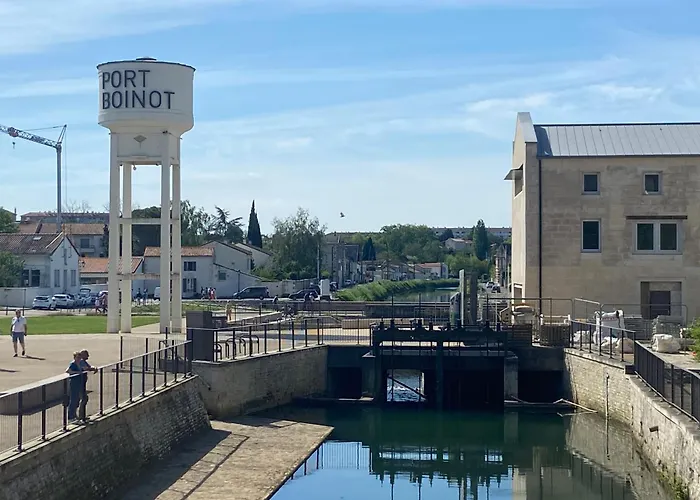 Bel Appartement, Oiseau 1 *