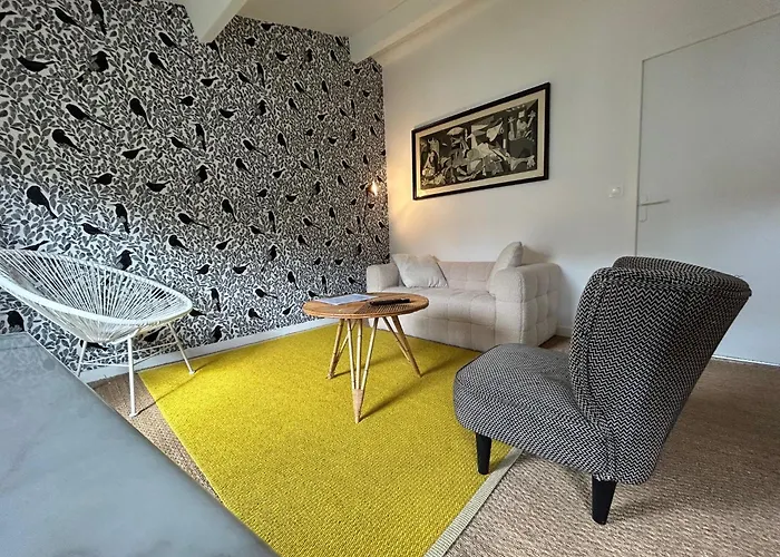 Bel Appartement, Oiseau 1 Appartement Niort